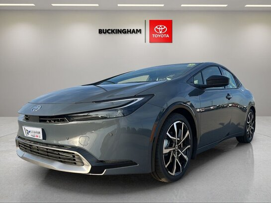 Toyota Prius hybride branchable 2026 2026 Argent incisif Toyota Prius hybride branchable 2026 2026 Argent incisif